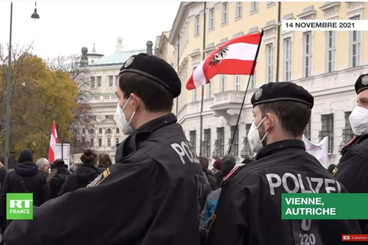 Austria protest against containment (capture R.T.