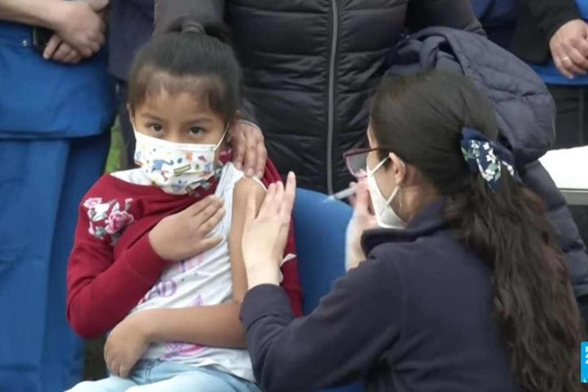 Vaccination of children in Chile (capture France24)