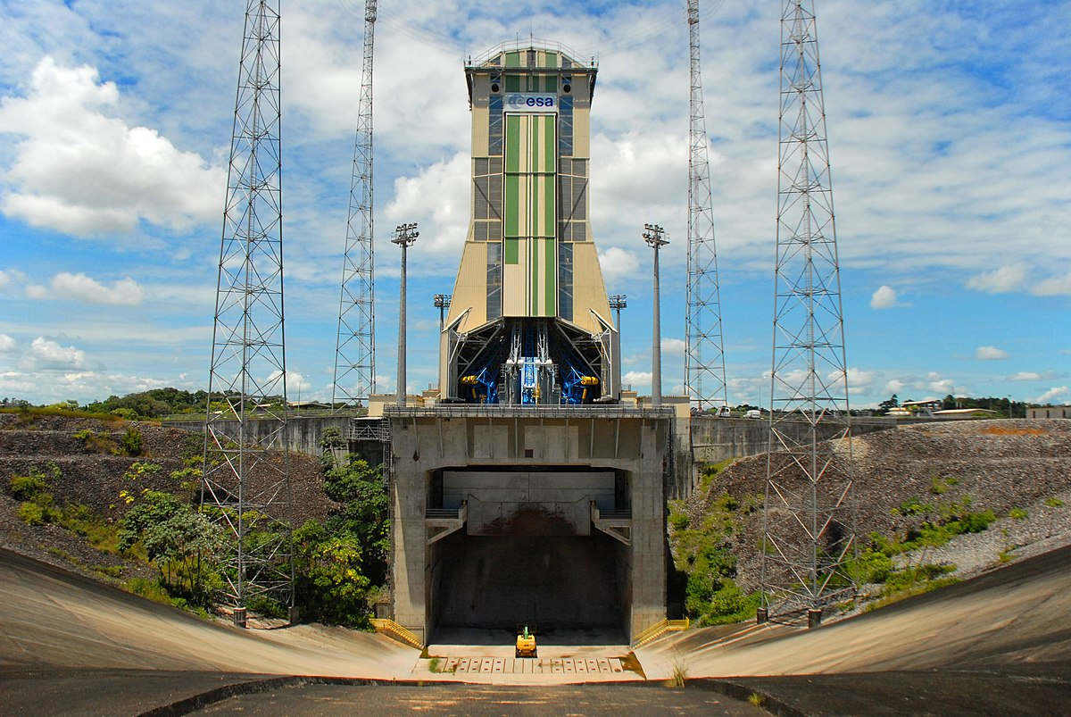 Soyuz launch pad in Kourou, French Guiana (Photo Camille Gévaudan, CC BY-SA 4.0, via Wikimedia Commons)