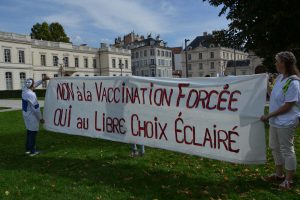 Demonstration of the non-vaccinated in Montélimar (DR)
