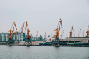 668 kapal sarat dengan biji-bijian telah meninggalkan pelabuhan Laut Hitam, seperti di sini di Odessa (UnlimPhotos)